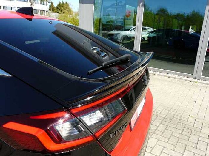 Honda Civic 2.0 e: HEV Advance