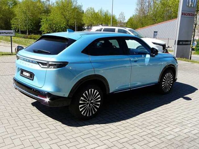 Honda e : Ny1 Advance Paket